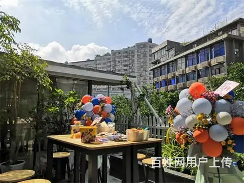（达州铺源网）市内文轩书店旁260㎡绘画工作室转让（可空转） - 图片 1