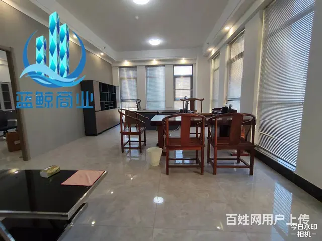 金龙湖广场260平高层南向落地窗欢迎看房 - 图片 9
