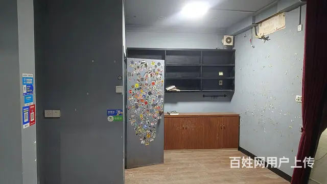卢前夜市隔壁街（卖服装美容的多）房东直租 - 图片 8