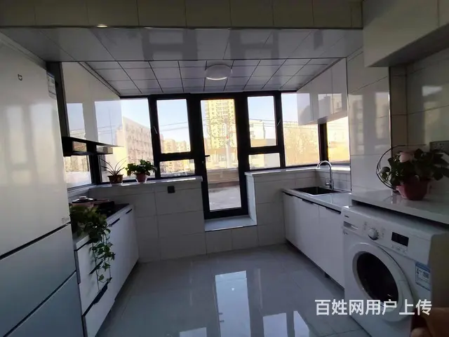 急售艳粉3楼南北43 精装修露台30平家电全价额美丽---- - 图片 9