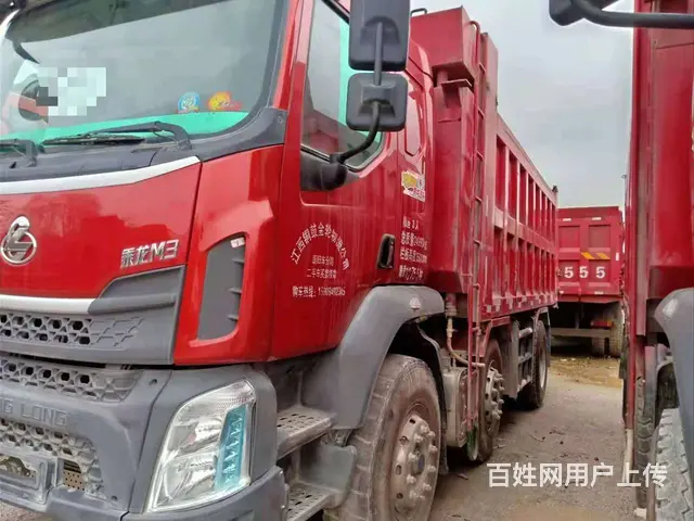 有八台5米4乘龙M3前四后四自卸200马力国五 - 图片 1