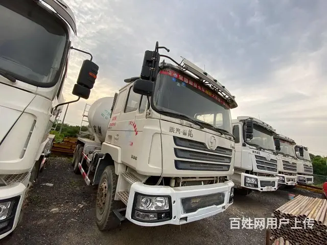 出售13年12方德龙搅拌车 车况无敌 - 图片 1