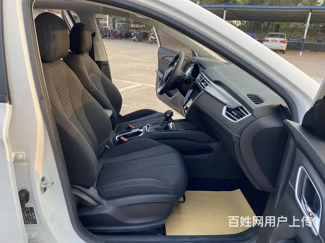 荣威i5 2019款 1.5 无级 4G互联朗越版 - 图片 10