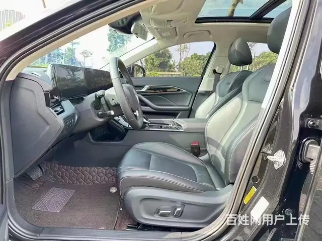 奔腾B70 2022款 1.5T 自动尊享版 - 图片 4