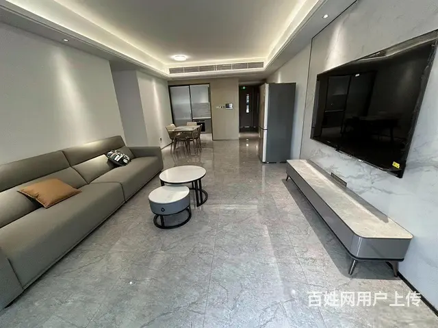 拱北口岸旁 绿景玺悦湾北区 3房2卫全新精装住过 家私电器齐 - 图片 1