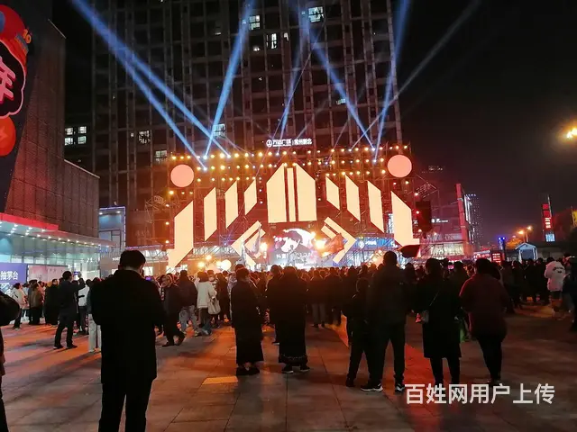 常州桁架舞台背景搭建 铁马礼宾栏贵宾椅沙发桌椅租赁 - 图片 1