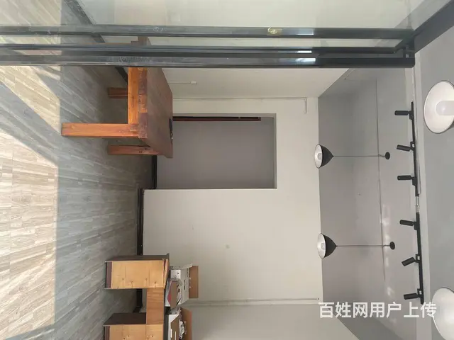 富丽华馨园小区门口 普通住宅1厅 简单装修 - 图片 1