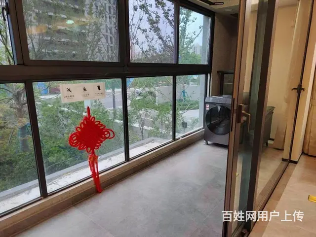 押一付一 汾湖路地铁站豪华三房，陪读优选，创业园旁，品质家具 - 图片 4