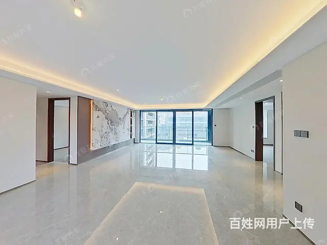 急降200万，小区花园位置，资金周转，带一车位，价格好商量的 - 图片 1