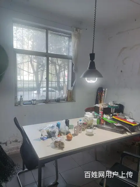 可以一半住一半经营，商住两用，两室一厅，有燃气 有卫生间 - 图片 2