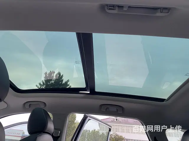 荣威RX5 2019款 1.5T 双离合 20T 两驱4G互 - 图片 10