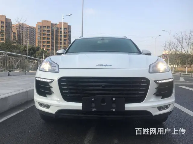 众泰SR9 2017款 2.0T 双离合 极致之心 - 图片 1