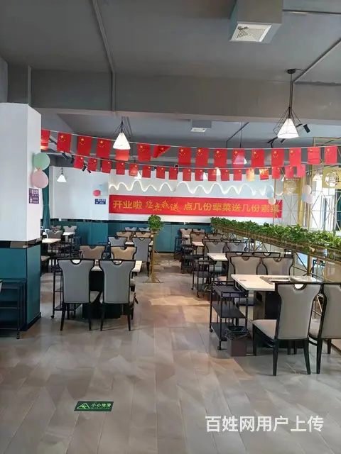 七P 8411 朝阳西路鼎安名城底商,西宁城北朝阳峰 - 图片 1