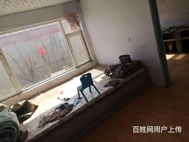 两间房一户，一户一年2000 - 图片 1