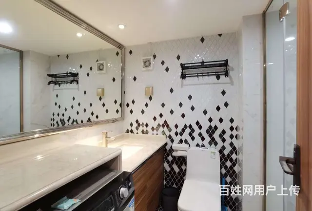 夏湾森宇富通复式电梯精装2房2厅出租，租价4500。近关口。 - 图片 6