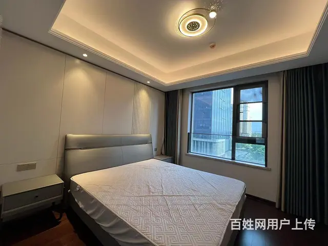 楚河汉街 金茂府3房2卫 精装修 中央空调地暖 拎 - 图片 8