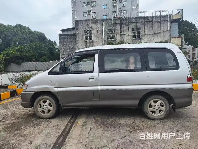 东风风行7座 - 图片 4