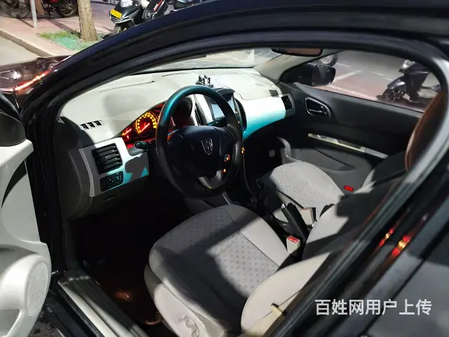 宝骏630 2012款 1.5 手动 DVVT 舒适型 - 图片 3