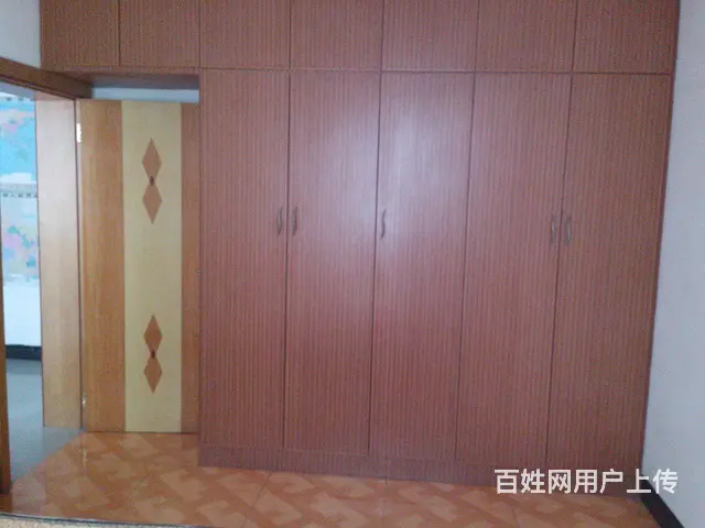 东兴区8号（兴盛路）东兴区外国语小学旁边 - 图片 3