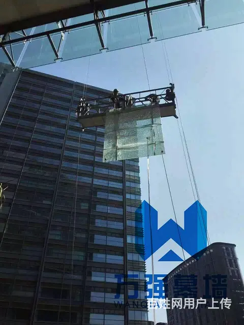 资质护航+高空特证：成都玻璃幕墙拆除安装的安全 - 图片 3