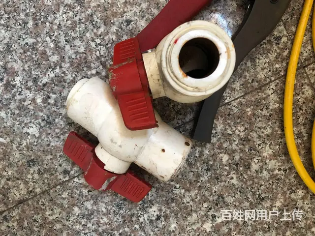 《鹤岗兴安区专业地暖清洗/分水器更换/阀门更换》 - 图片 5