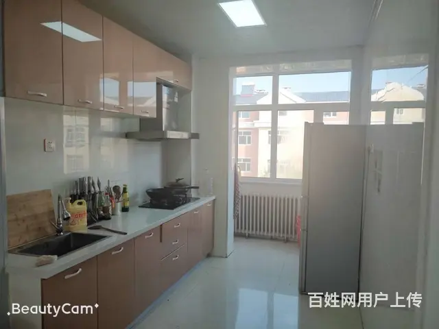 前旗政府附近  落地窗 采光好 中等装修 带部分东西 - 图片 2