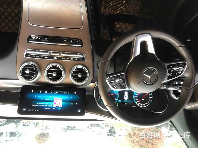 奔驰GLC级 2020款 GLC 300 L 4MATIC - 图片 9