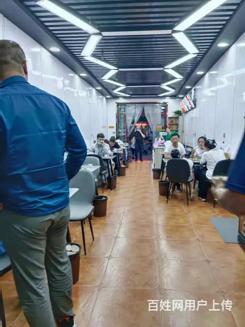 7441(七P)个人城东区九眼泉路三榆龙湖花园旁面片店转让 - 图片 2