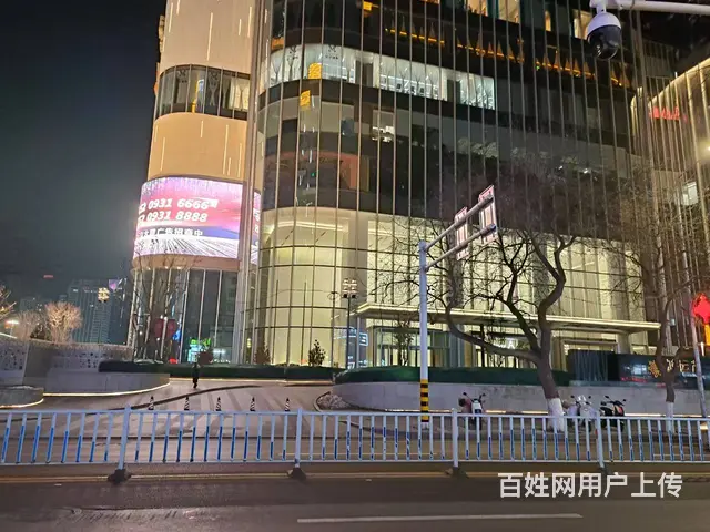 8830（铺联邦）城关区万象城周边营业中品牌店整体转让 - 图片 1