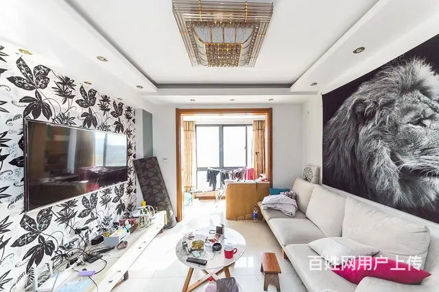 出售稀缺潜力自住精心装修2室南北低价婚房 - 图片 1
