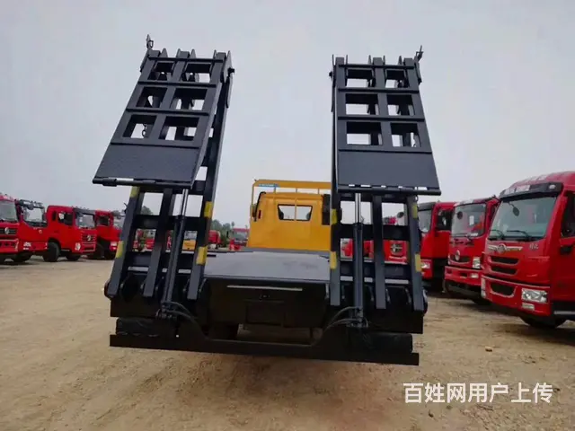 出售拖25吨挖机平板拖车江淮K5小三轴拖板车可按揭 - 图片 8