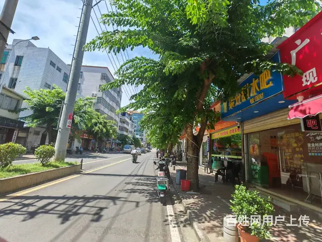（51旺铺推荐）海垦市场临街35平店铺出租 - 图片 1