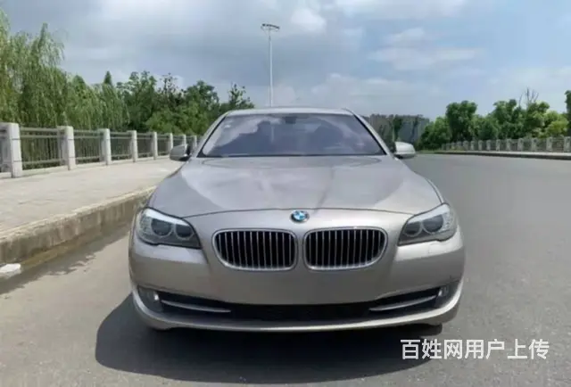 宝马5系 2012款 523Li 2.5 手自一体   型 - 图片 1