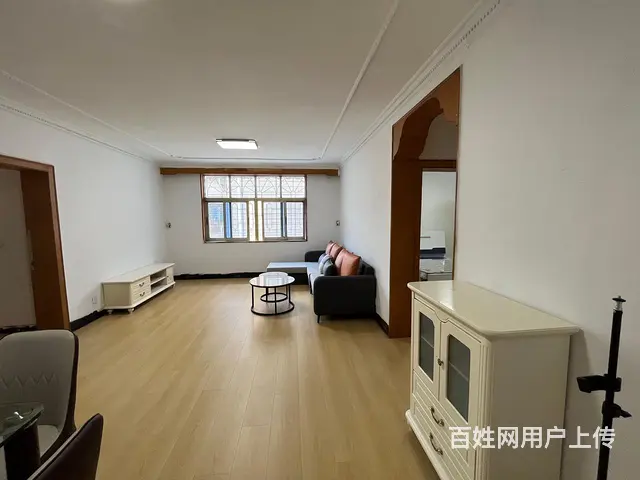 保税区东南天地旁兴湖花园三房两厅两卫出租拎包入住 - 图片 1