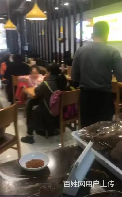 万达江畔华城A区饭店快餐店出兑 - 图片 5