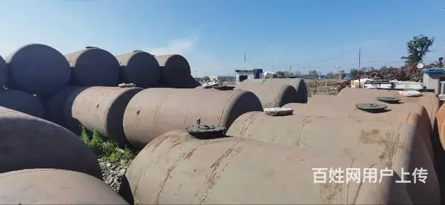沈阳出售油罐水罐火车罐水泥罐白钢罐运输罐立罐搅拌罐 - 图片 4