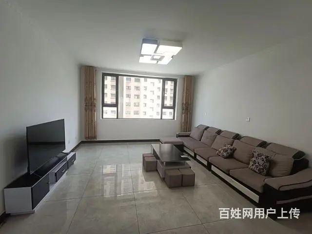 文化苑四室两厅两卫出租 - 图片 1