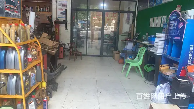 店铺位置优越 客流量大 接手即可营业 - 图片 2