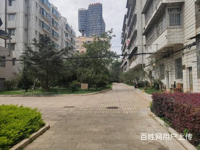 公路局宿舍1800元环境好3室便宜租。 - 图片 1