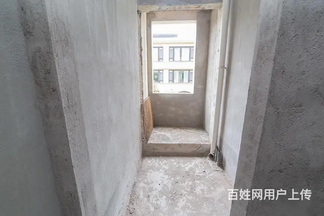飞龙吾悦旁大名城别墅户型方正地上三层地下两层得房率 - 图片 10
