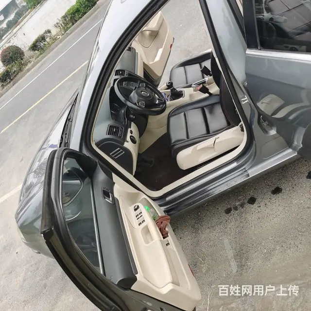 大众 速腾 2011款 1.4TSI 手动 豪华版 - 图片 6