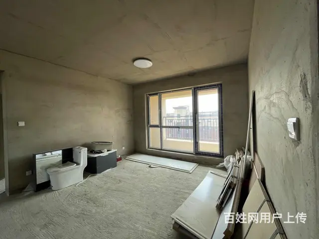 金泰学府一期电梯115平，三室两厅一卫，毛坯 - 图片 1