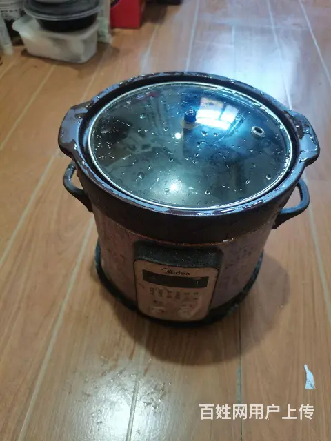 美的电饭煲 - 图片