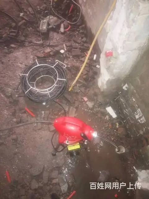 重庆专业马桶疏通、下水道疏通、清理化粪池、高压清洗 - 图片 2
