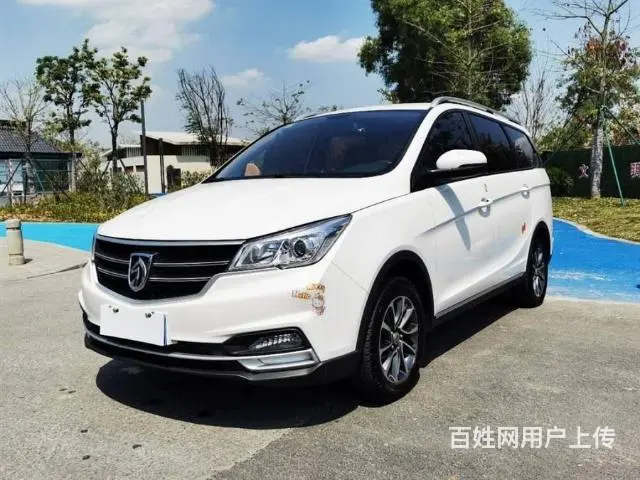 宝骏 宝骏730 2019款 1.5T 手动 时尚型7座 - 图片 2