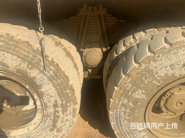 土方工地豪沃车 - 图片 4
