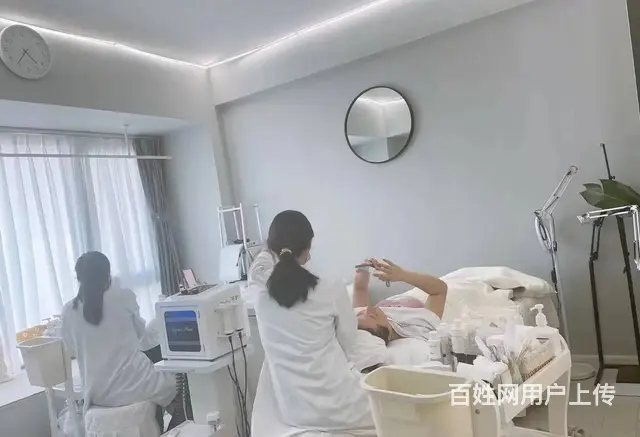 （同城乐铺推广）秦都区十字路口56平美容店转让，可空转 - 图片 1
