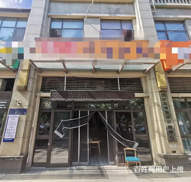 （微易转）泰美路名士豪庭南门餐饮饭店转让 - 图片 1