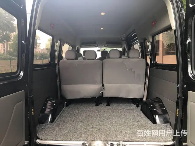 上汽大通V80长轴9座国五排放自动挡首付3万开走 - 图片 9