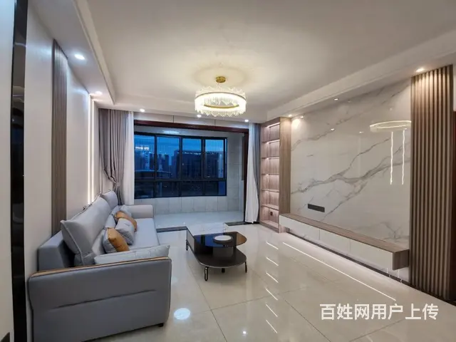 市政府旁庐陵佳苑电梯房中层，精装大三房，满两年，送字母车位 - 图片 1
